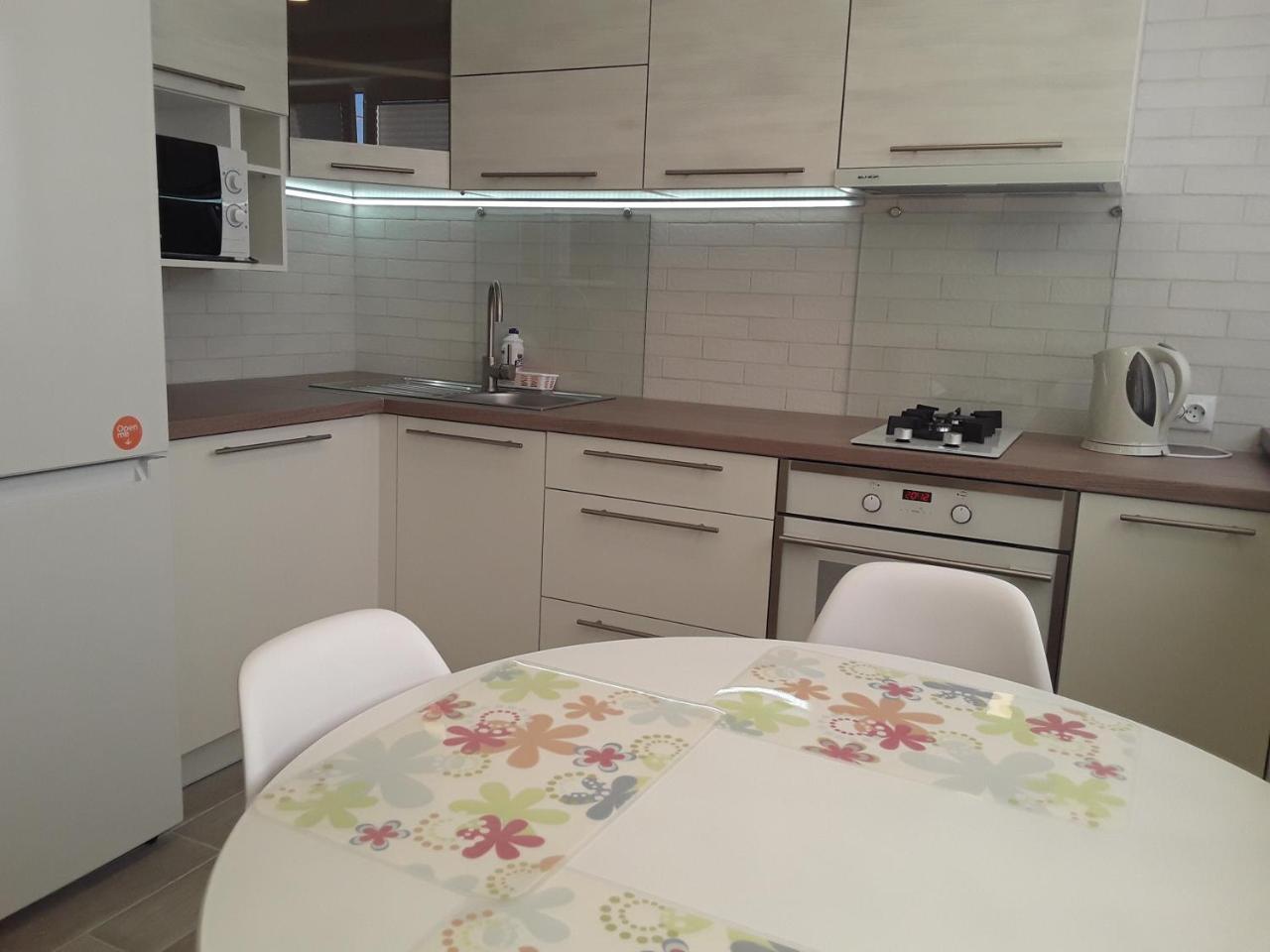 Lbe Apartments Нарва Екстер'єр фото